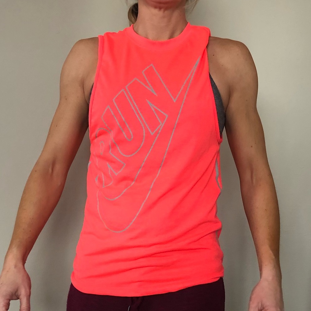 nike muscle top